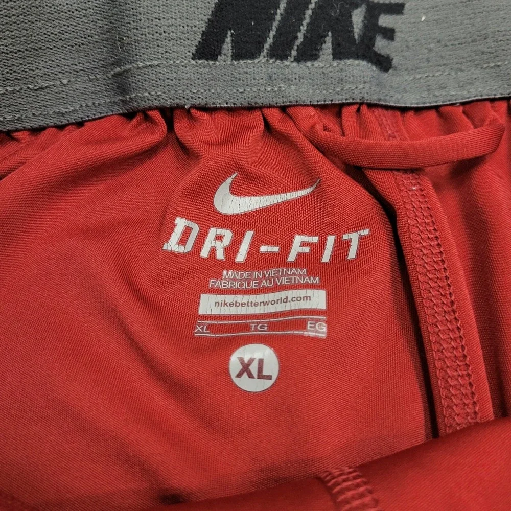 Nike Stanford Cardinal Shorts Mens XL Red Sports Logo Football Basketball Drifit